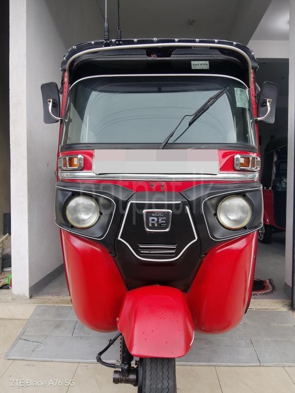 Bajaj Three Wheel 2015 - பயன்படுத்தப்பட்டது முச்சக்கர வண்டி sale in Sri Lanka - patpat.lk