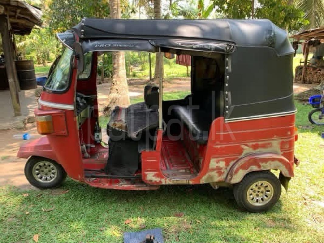Bajaj Three Wheel 2010 - Used Three wheeler sale in Sri Lanka - patpat.lk