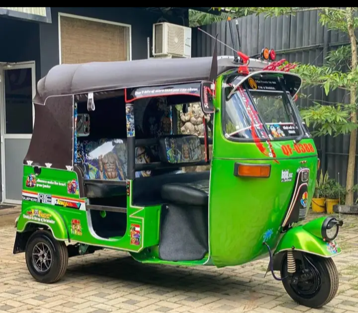 Bajaj 2 stroke 2006 - பயன்படுத்தப்பட்டது முச்சக்கர வண்டி sale in Sri Lanka - patpat.lk