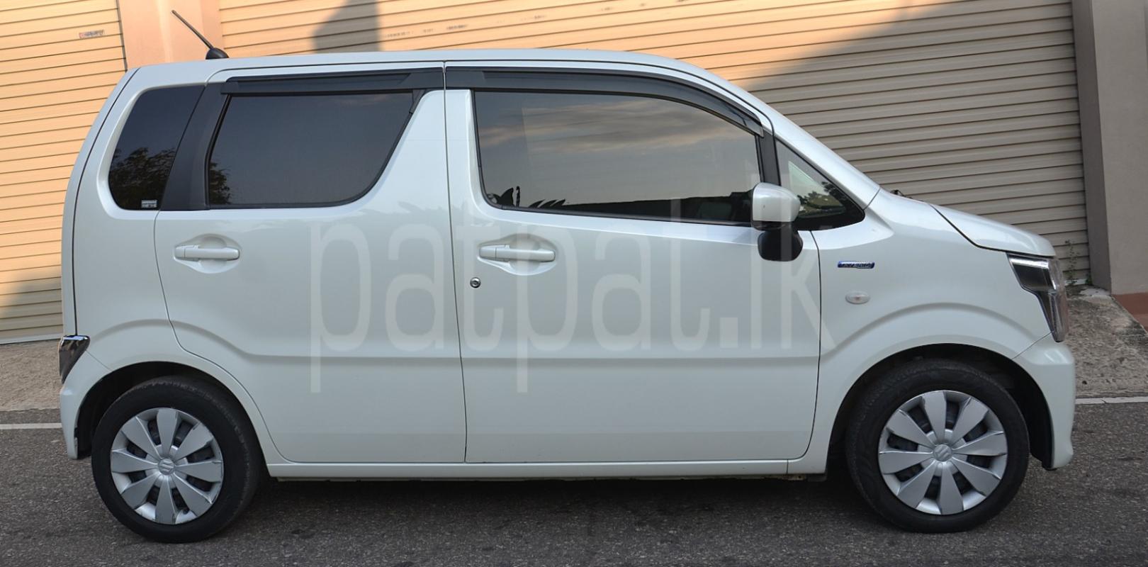 Suzuki Wagon R 2017 - භාවිතා කරන ලද කාර් sale in Sri Lanka - patpat.lk