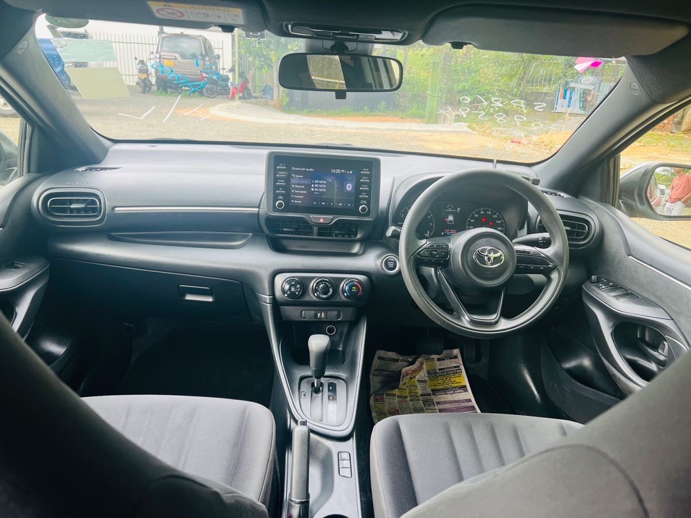 Toyota Yaris 2023 - Reconditioned Car sale in Sri Lanka - patpat.lk
