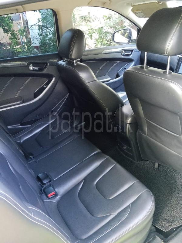 DFSK Glory 2019 - பயன்படுத்தப்பட்டது SUV sale in Sri Lanka - patpat.lk
