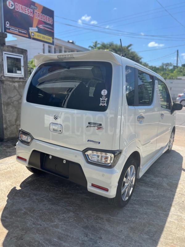 Advertisement image 3