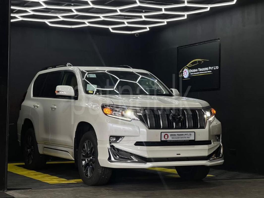 Advertisement image 1