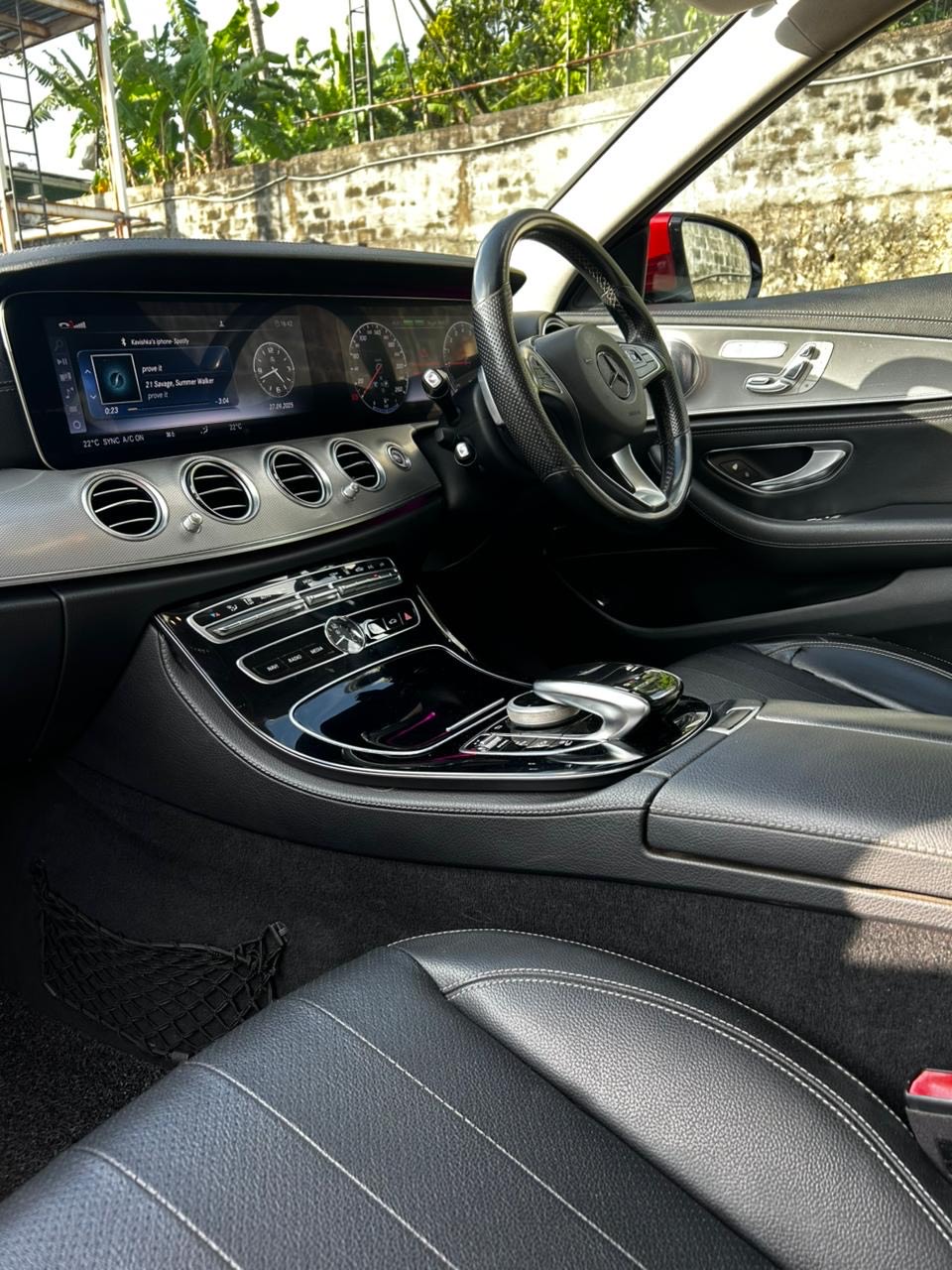 Mercedes Benz E Class 2017 - නැවත සකස් කල කාර් sale in Sri Lanka - patpat.lk