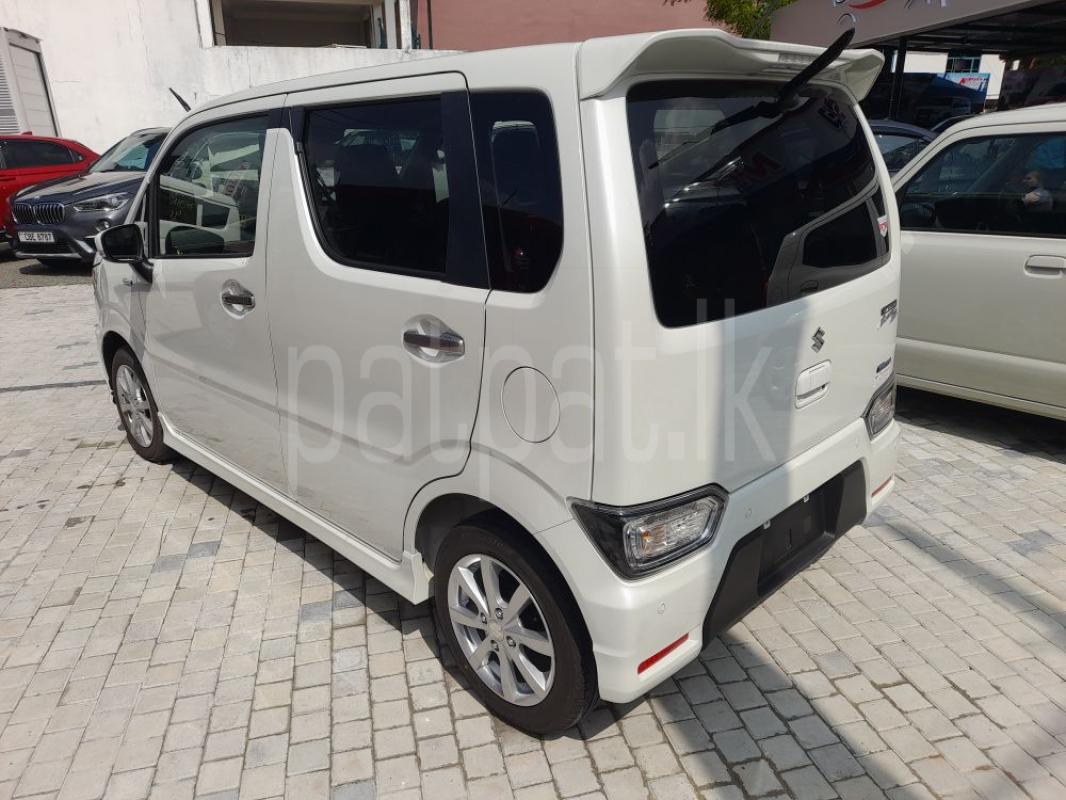 Advertisement image 4