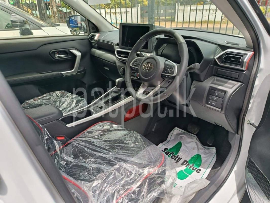 Advertisement image 3