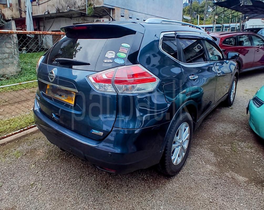 Advertisement image 3