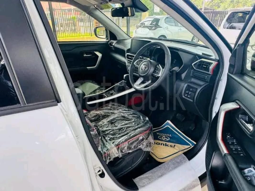 Advertisement image 3