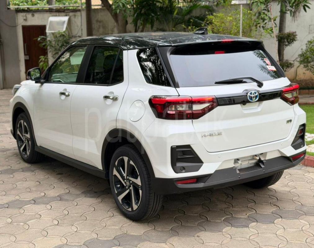 Advertisement image 3