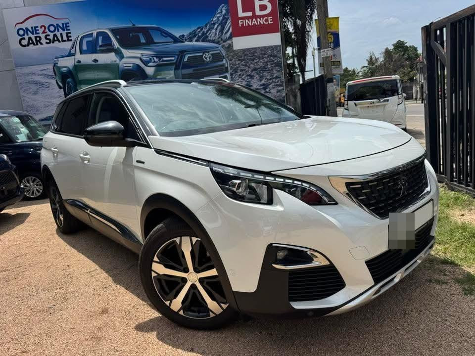 Peugeot 5008 2018 - பயன்படுத்தப்பட்டது SUV sale in Sri Lanka - patpat.lk