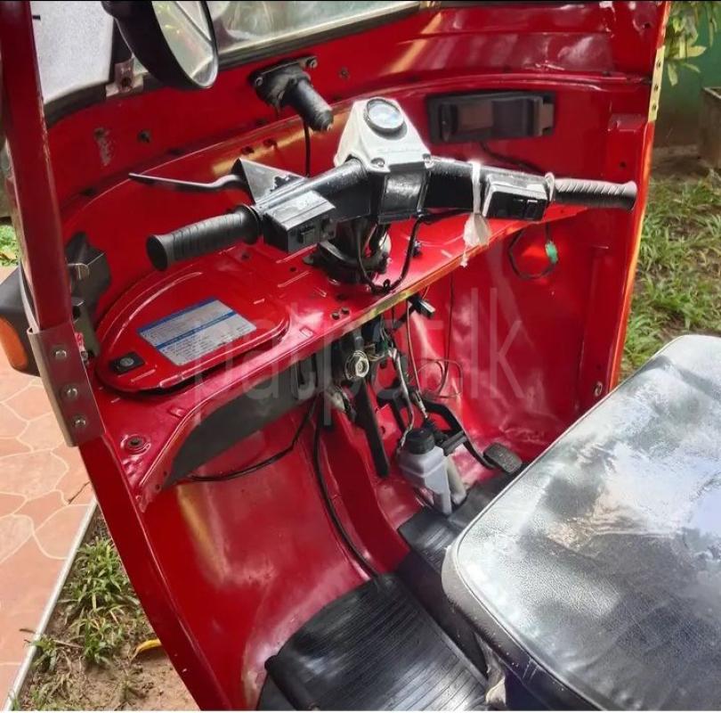 Bajaj 4 stroke 2008 - பயன்படுத்தப்பட்டது முச்சக்கர வண்டி sale in Sri Lanka - patpat.lk
