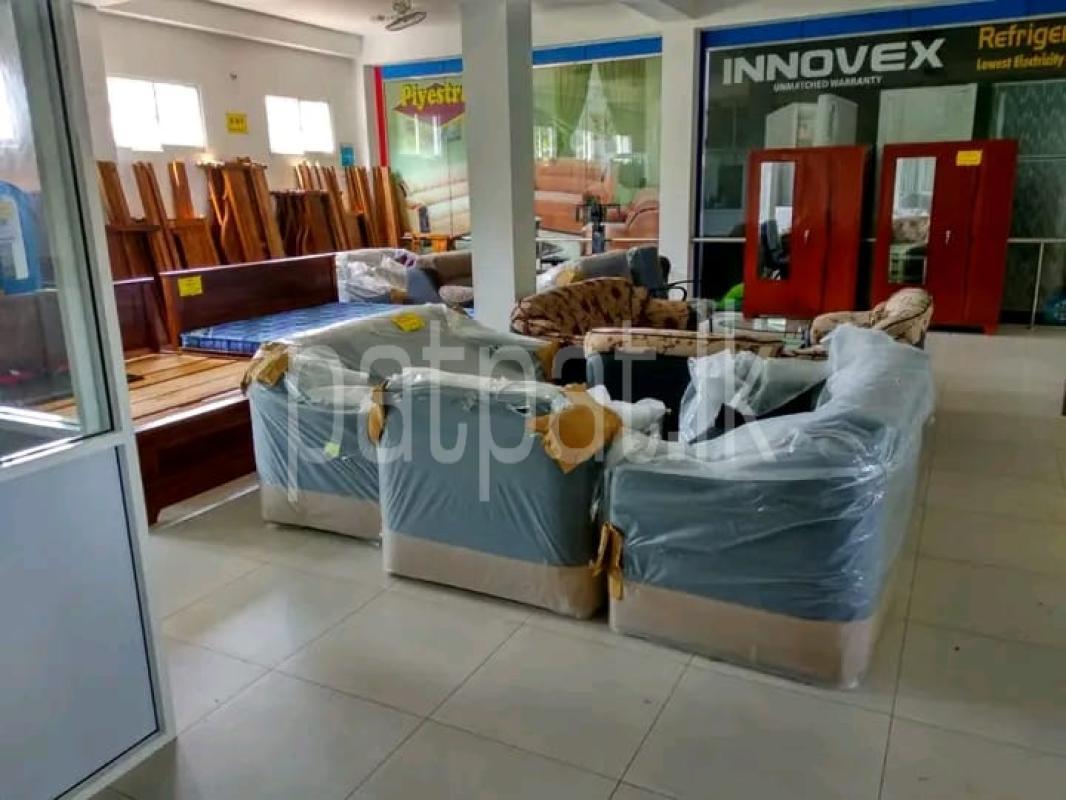 Advertisement image 1