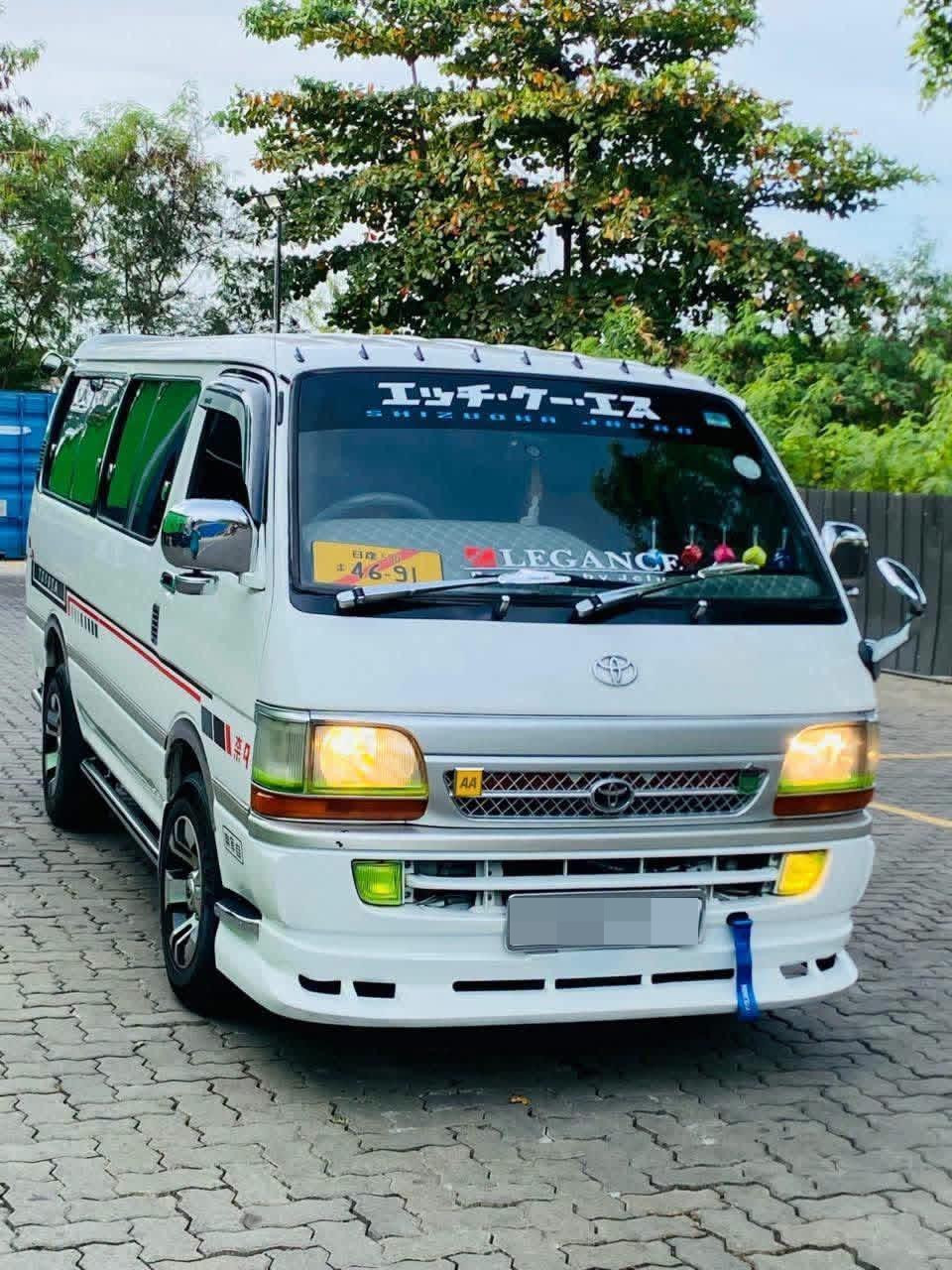 Toyota LH113 1997 - பயன்படுத்தப்பட்டது வேன் sale in Sri Lanka - patpat.lk