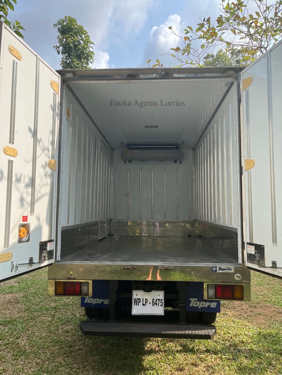 Isuzu ELF 2018 - අලුත් ට්‍රක් රථය sale in Sri Lanka - patpat.lk