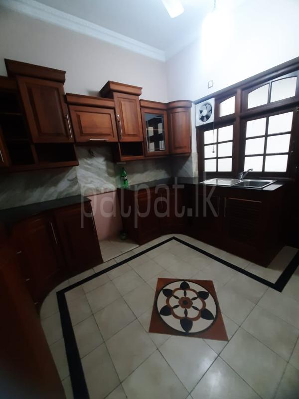 premium-listing-image