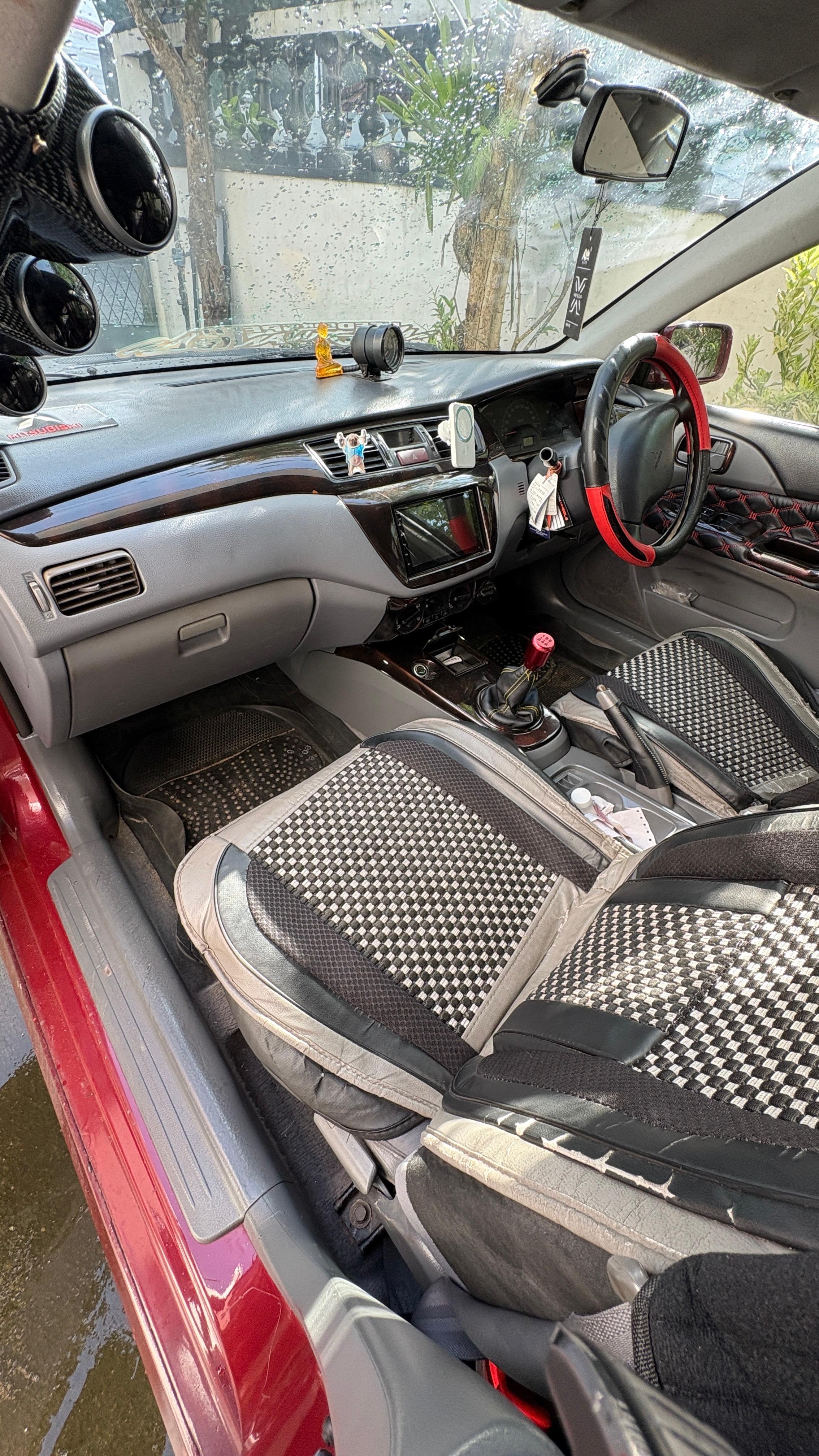 Mitsubishi Lancer 2002 - பயன்படுத்தப்பட்டது கார் sale in Sri Lanka - patpat.lk