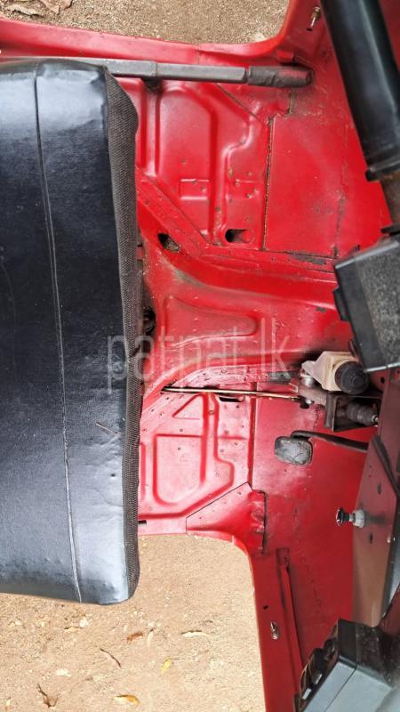 Bajaj 4 stroke 2012 - Used Three wheeler sale in Sri Lanka - patpat.lk