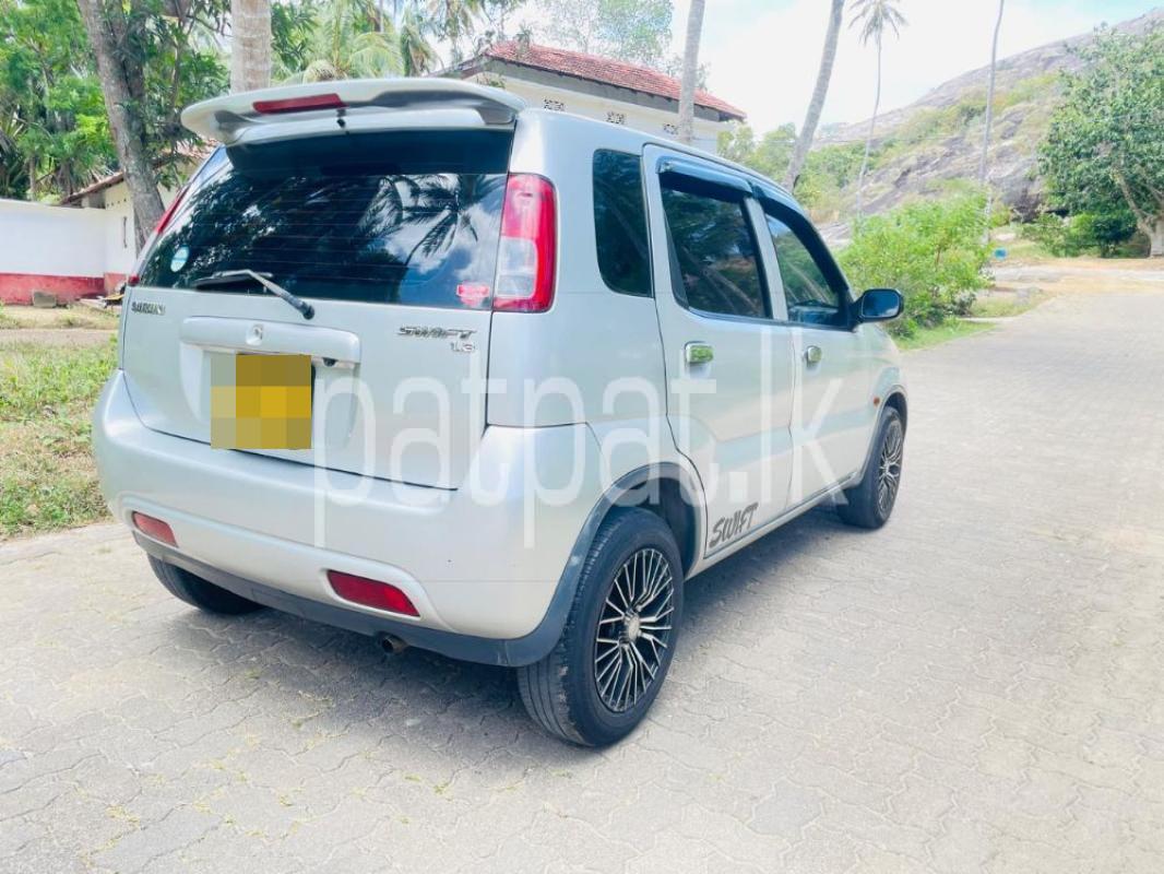 Advertisement image 4