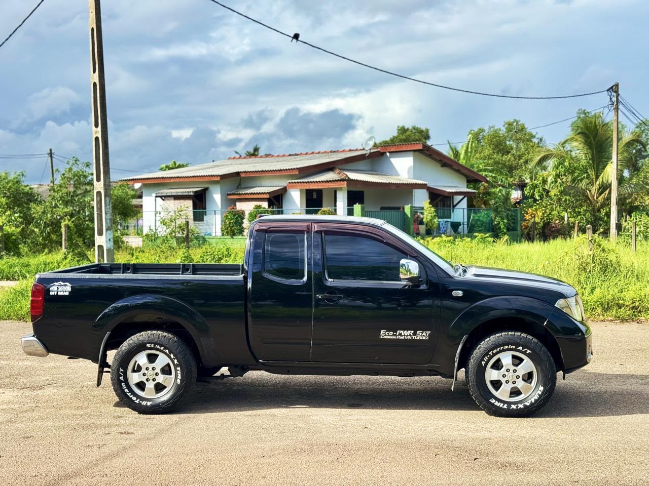 Nissan Navara 2010 - பயன்படுத்தப்பட்டது சரக்கு போக்குவரத்து sale in Sri Lanka - patpat.lk