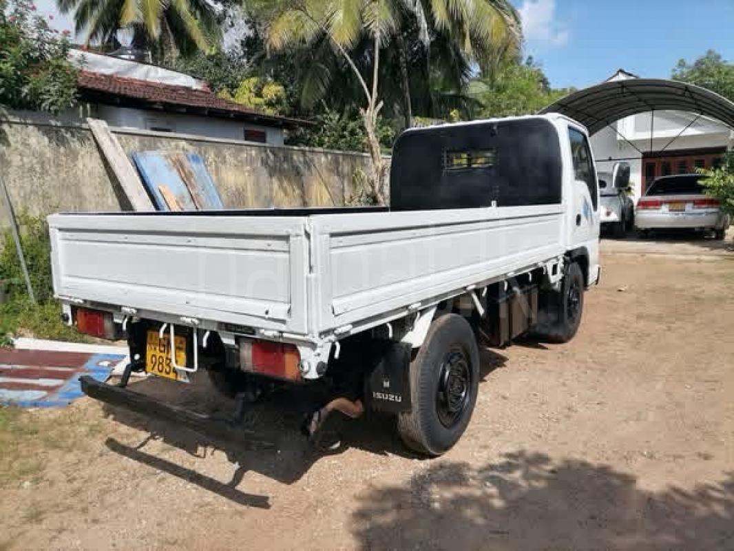 Advertisement image 4