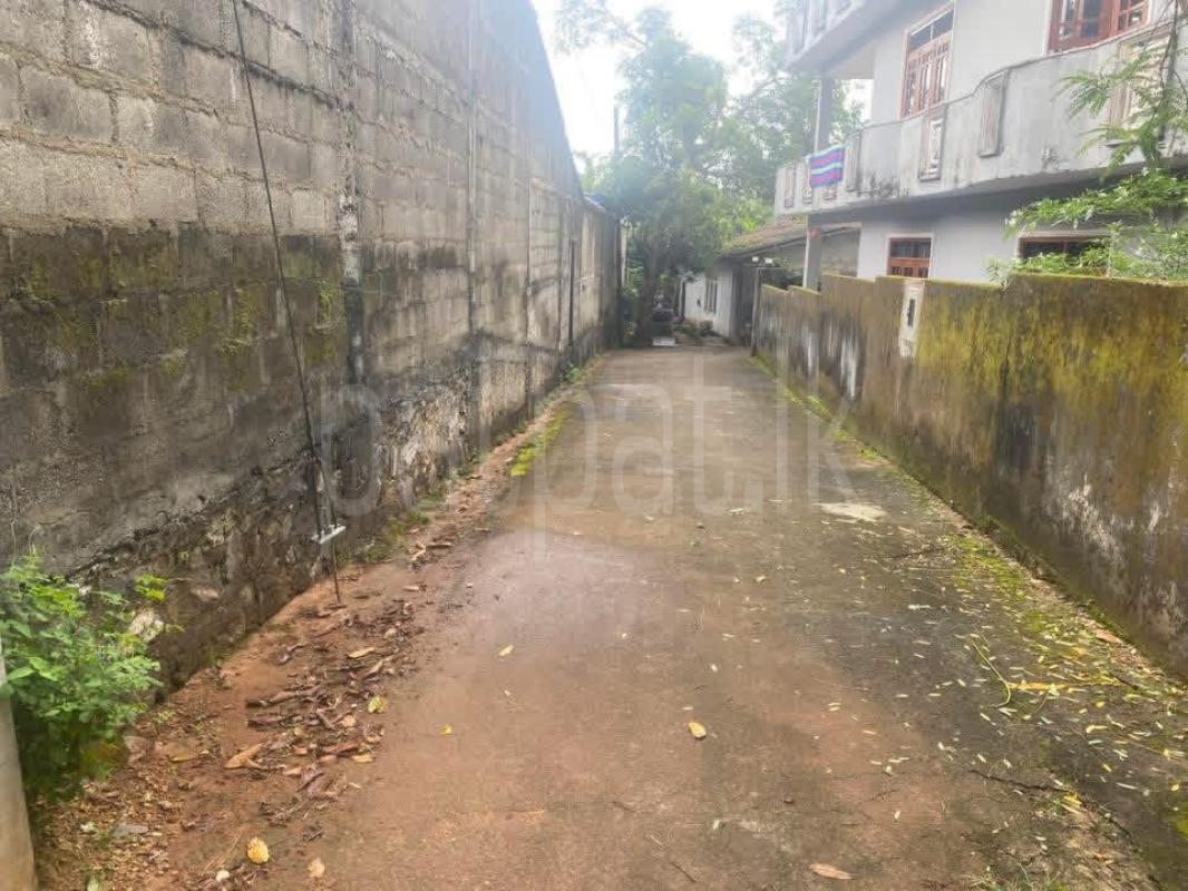 Residential Land for Sale in Polgasowita