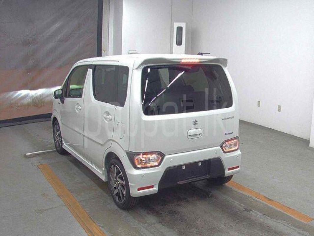 Suzuki Wagon R 2026 - අලුත් කාර් sale in Sri Lanka - patpat.lk