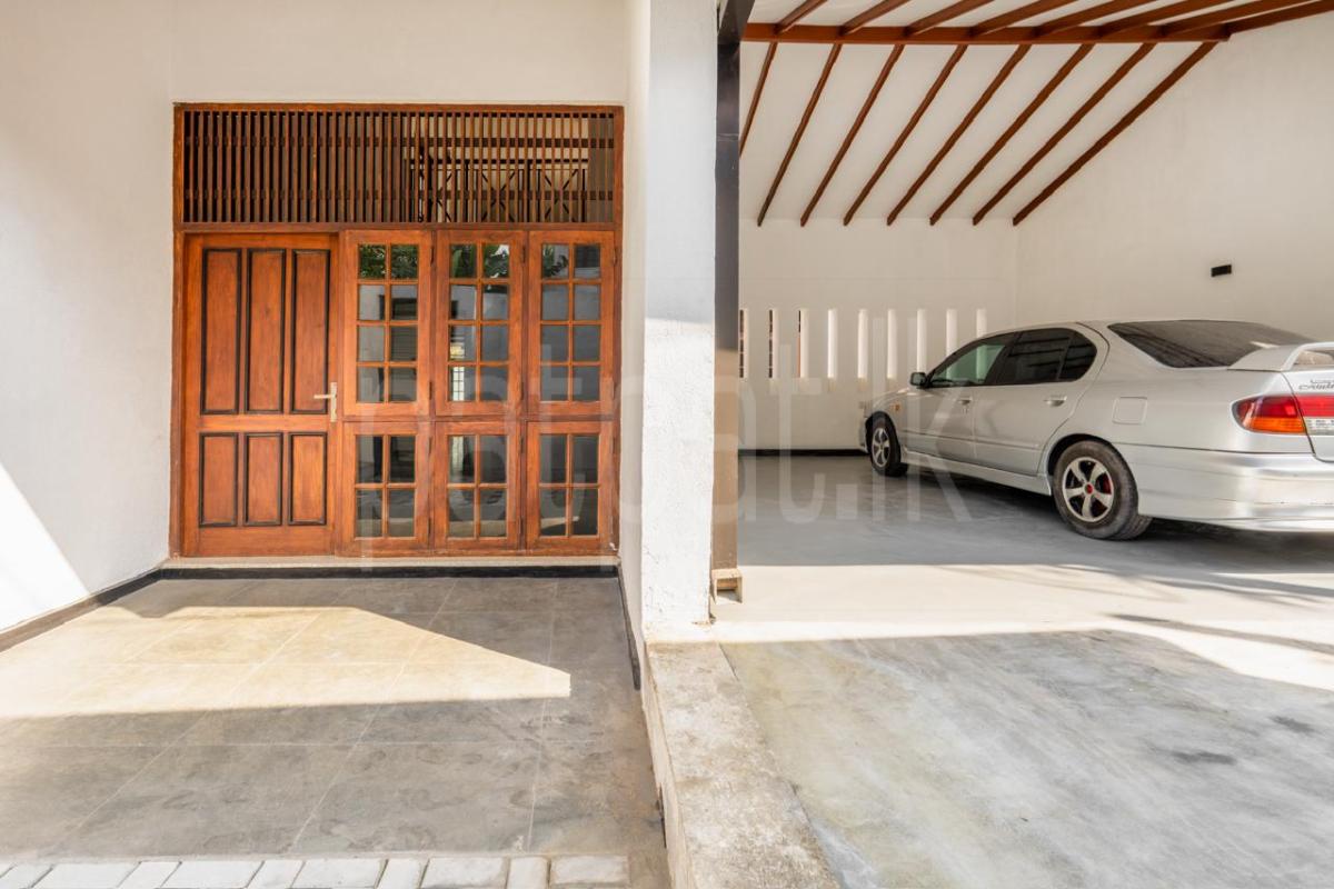 House for Rent in Cinnamon Garden (Colombo 07) ads-image-1