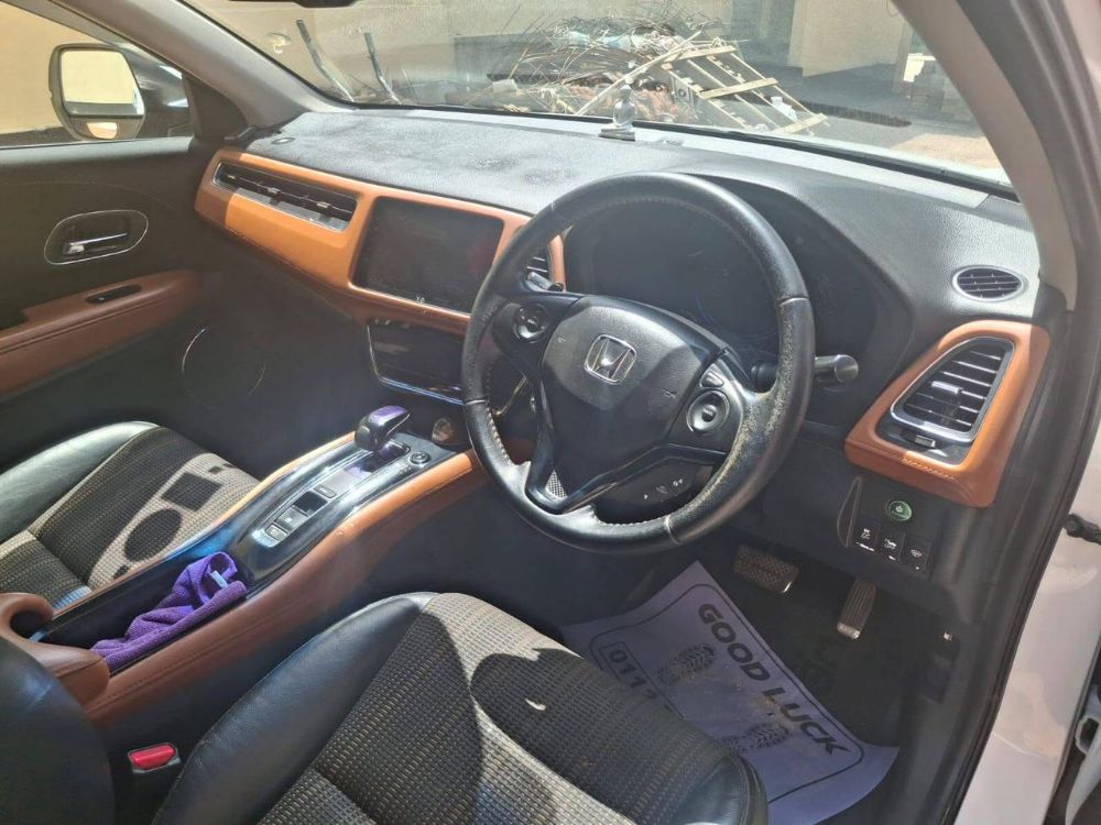 Honda Vezel 2015 - மறுசீரமைக்கப்பட்டது SUV sale in Sri Lanka - patpat.lk