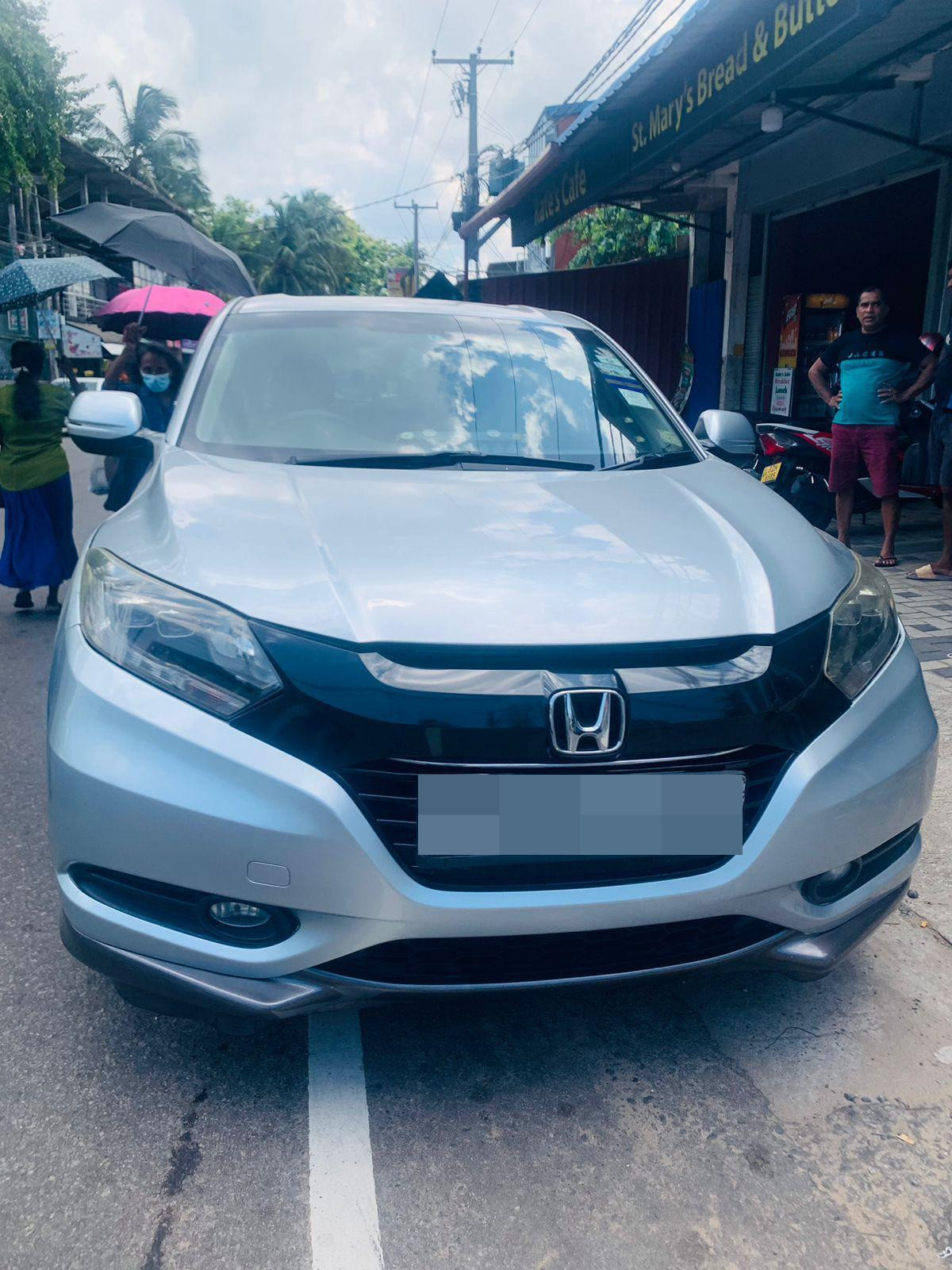 Honda Vezel 2016 - Used SUV sale in Sri Lanka - patpat.lk