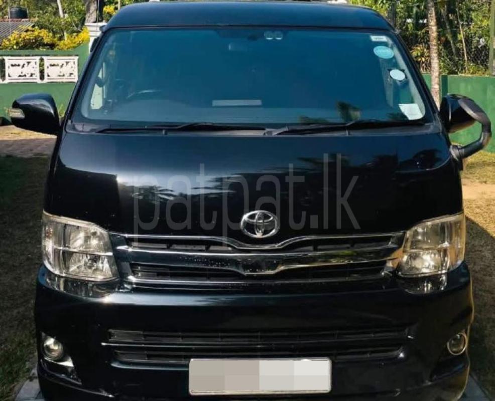 Toyota Hiace 2011 - பயன்படுத்தப்பட்டது வேன் sale in Sri Lanka - patpat.lk