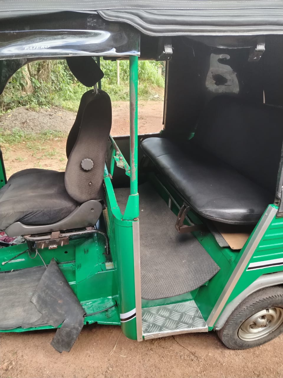 Piaggio Three Wheel 2014 - භාවිතා කරන ලද ත්‍රිරෝද රථය sale in Sri Lanka - patpat.lk