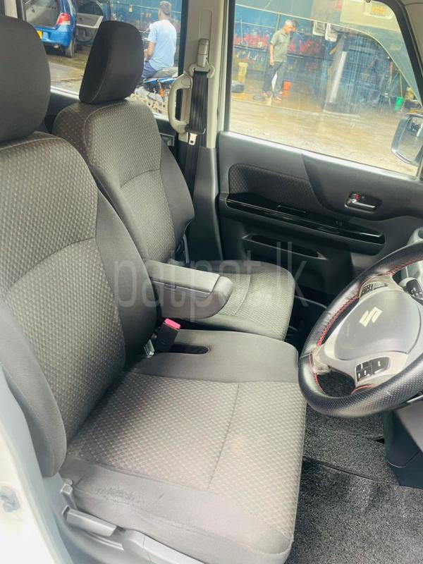 Advertisement image 6