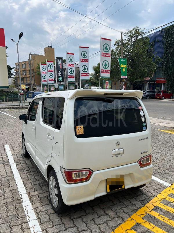 Advertisement image 4