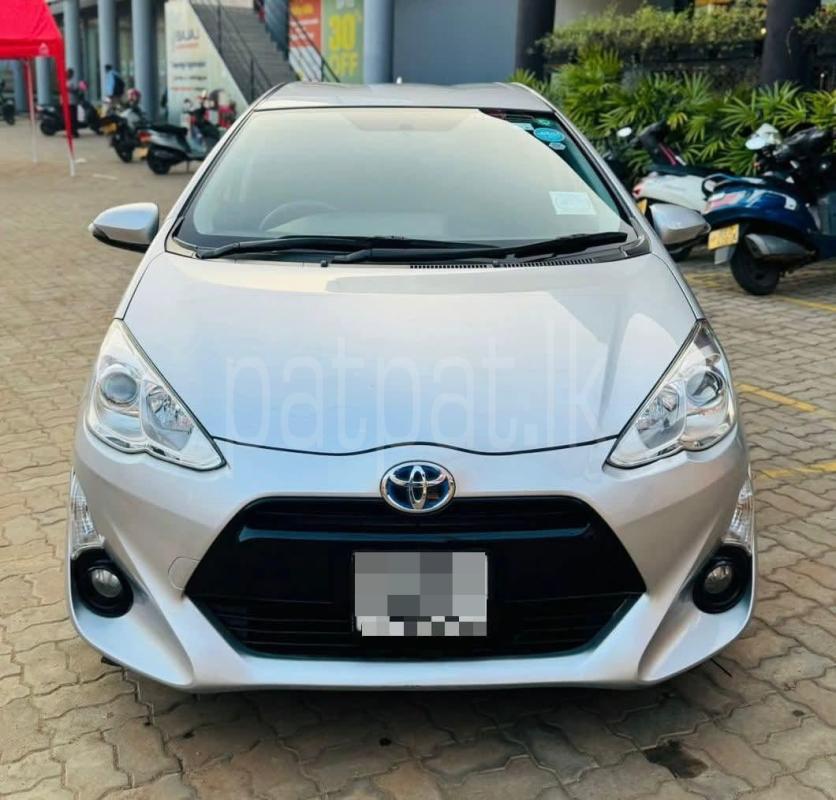 Toyota Aqua 2015 - Used Car sale in Sri Lanka - patpat.lk