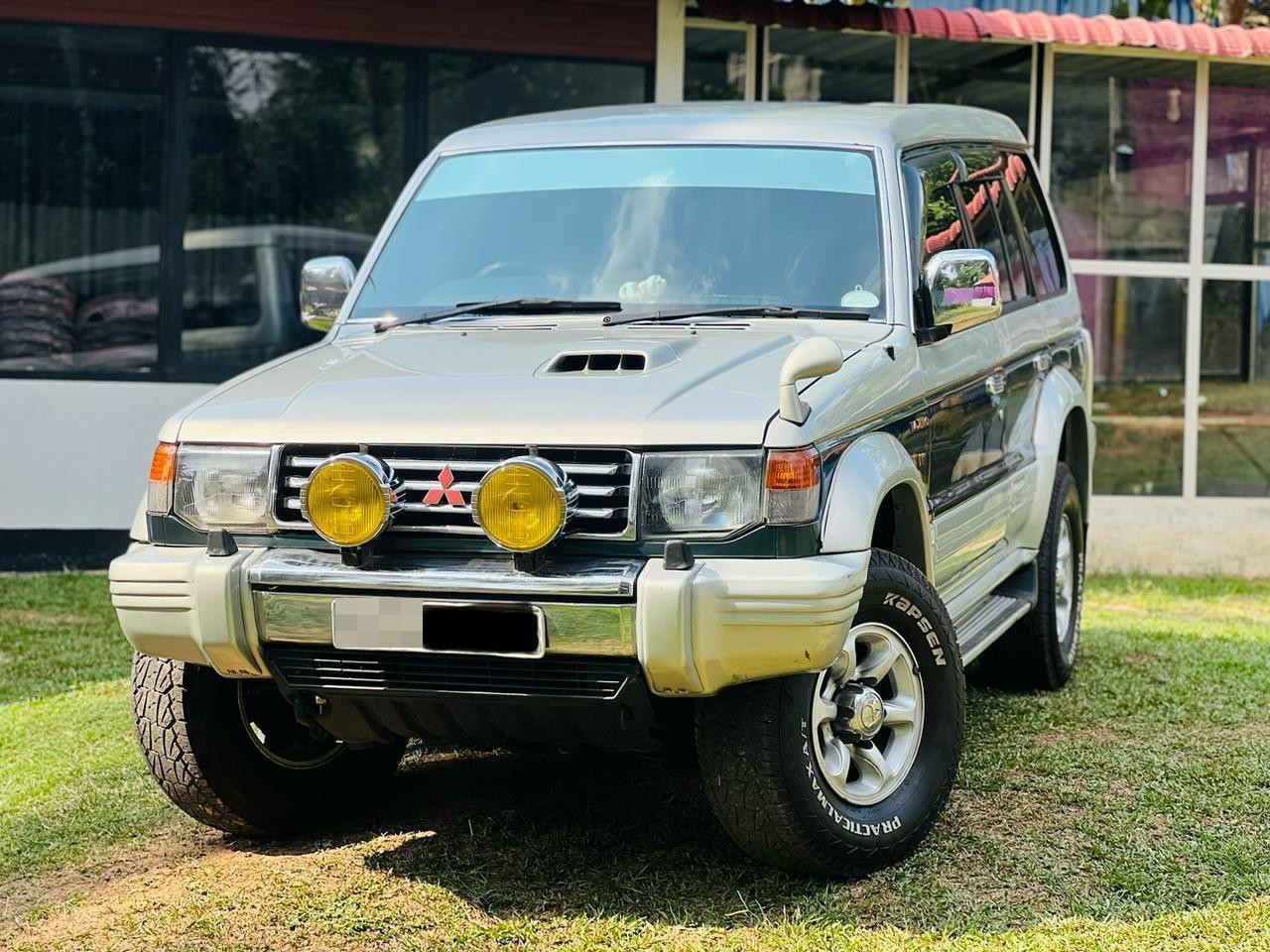 Mitsubishi Pajero 1994 ads-image-1
