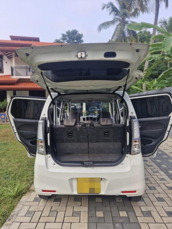 Advertisement image 4