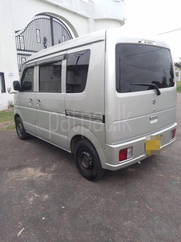 Advertisement image 5