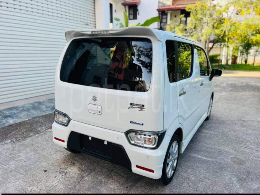 Advertisement image 6