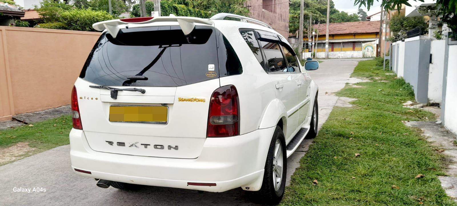 Micro Rexton 2009 - Used SUV sale in Sri Lanka - patpat.lk