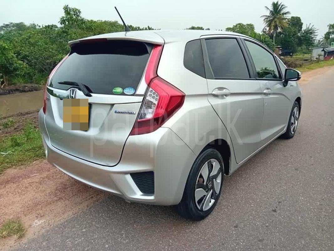 Advertisement image 3