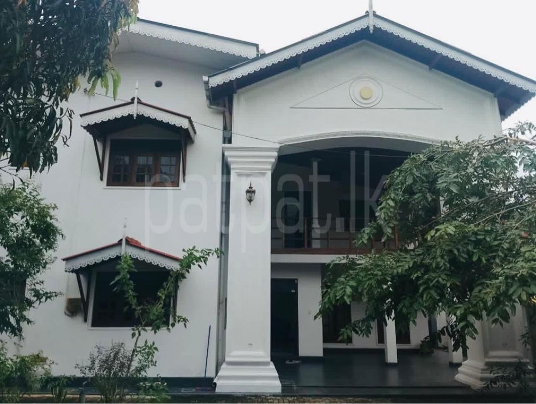 House for Sale in Gampaha ads-image-1