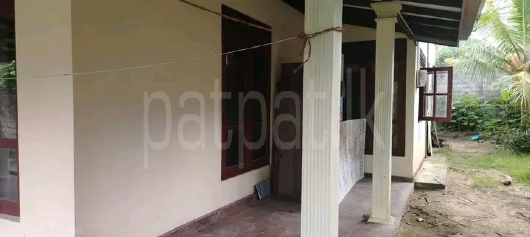 House for Sale in Veyangoda