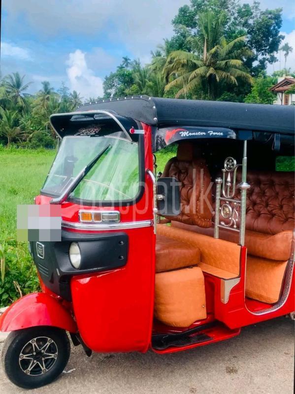 Bajaj 4 stroke 2016 - Used Three wheeler sale in Sri Lanka - patpat.lk