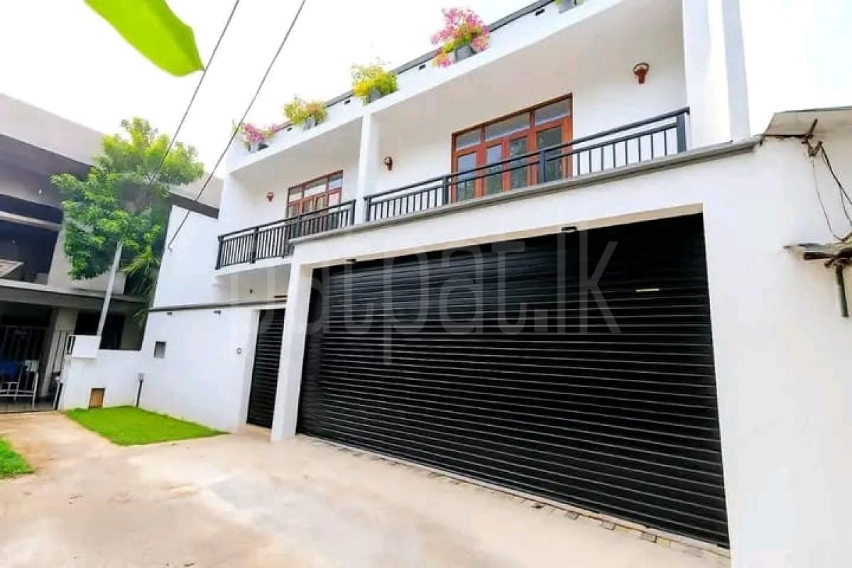 Advertisement image 5