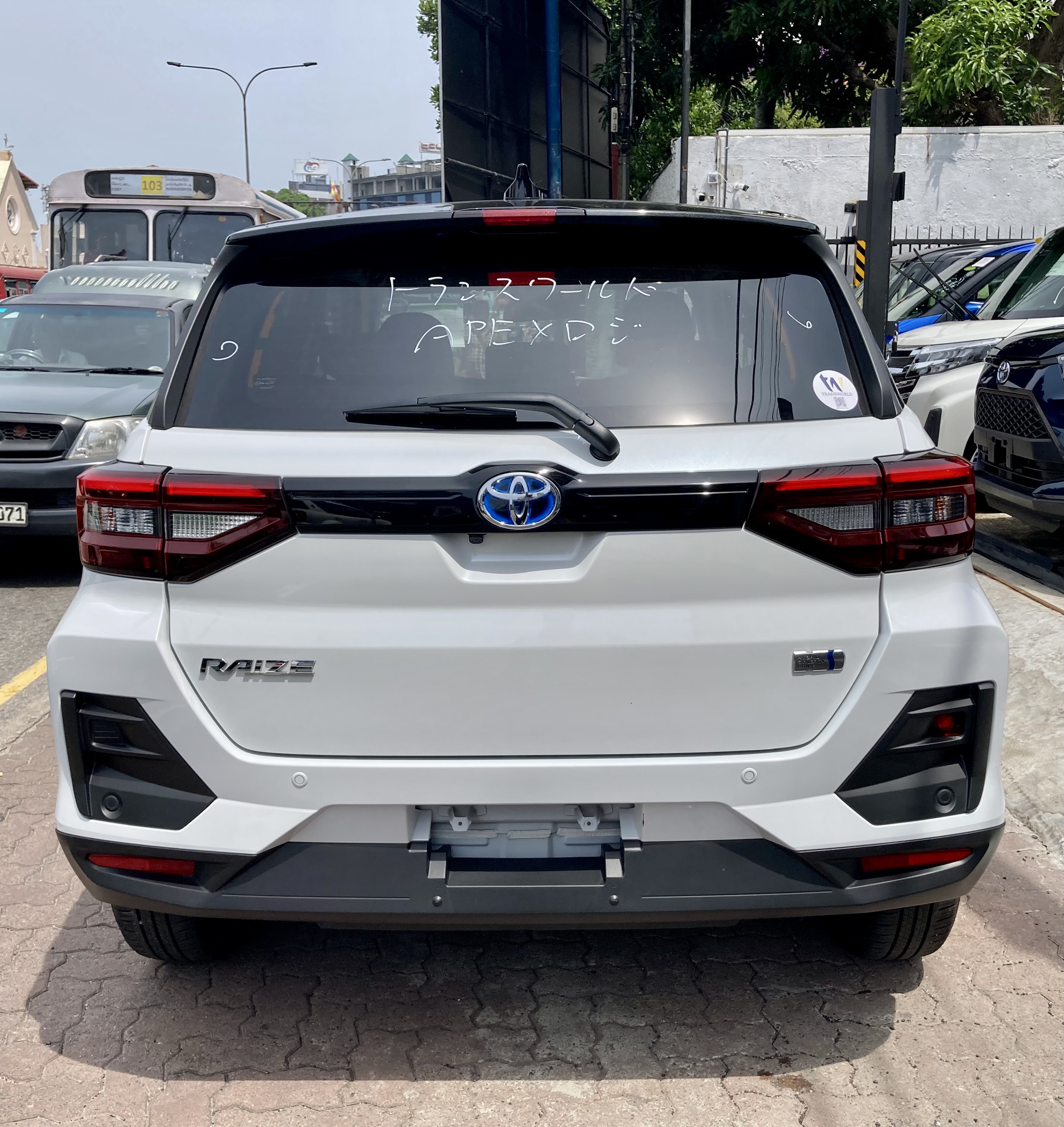 Toyota Raize 2024 - சான்றளிக்கப்பட்டது SUV sale in Sri Lanka - patpat.lk