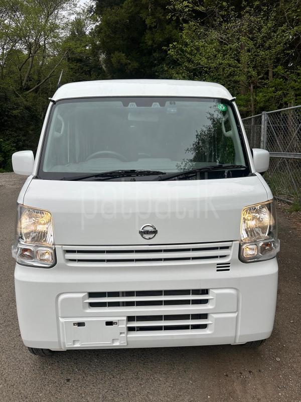 Nissan Clipper 2023 - சான்றளிக்கப்பட்டது வேன் sale in Sri Lanka - patpat.lk