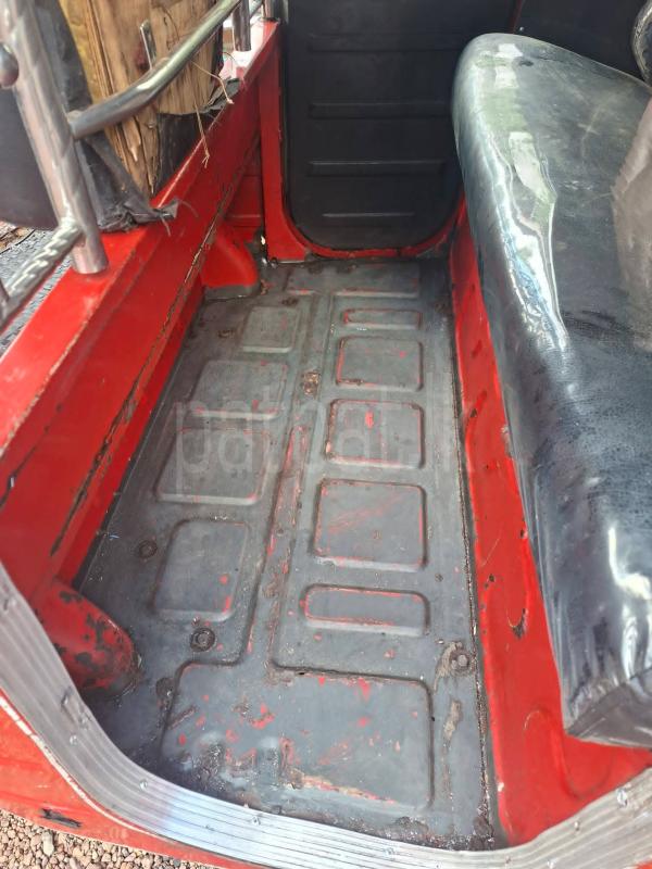 Bajaj Three Wheel 2010 - பயன்படுத்தப்பட்டது முச்சக்கர வண்டி sale in Sri Lanka - patpat.lk
