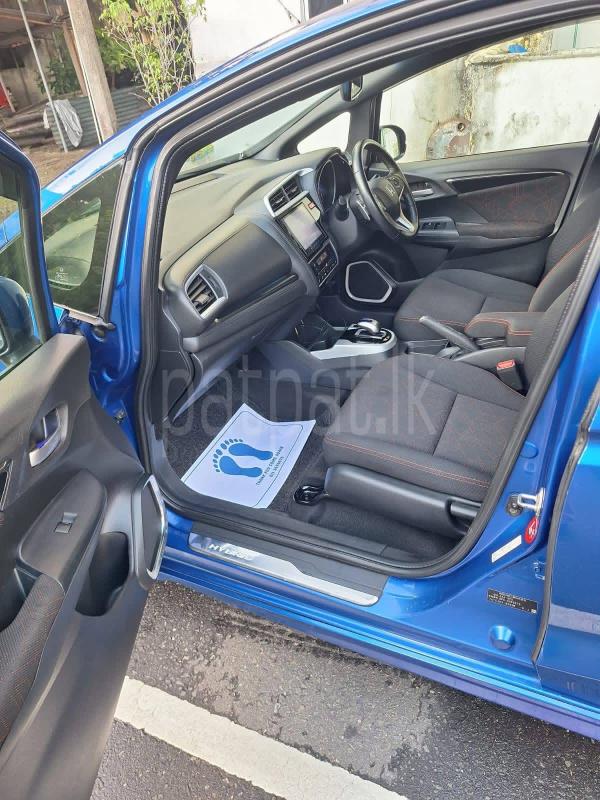 Honda Fit 2014 - பயன்படுத்தப்பட்டது கார் sale in Sri Lanka - patpat.lk