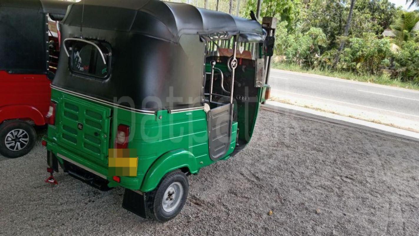 Bajaj Three Wheel 2011 - Used Three wheeler sale in Sri Lanka - patpat.lk